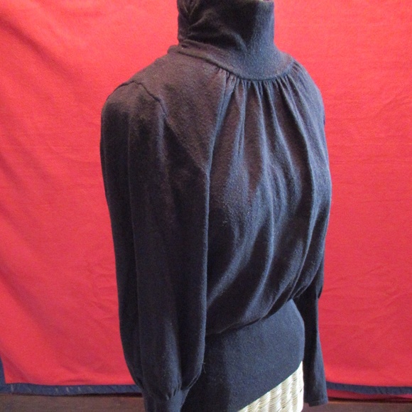 Express Black mock turtleneck sweater - Picture 2 of 10